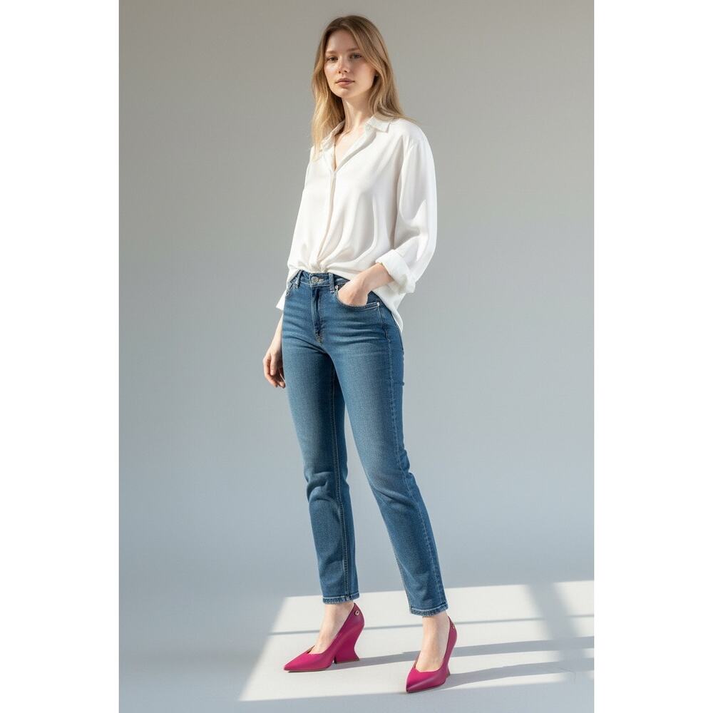 New Dee Ocleppo Dee candy Napa leather fuschia block pointed heels sz 37
